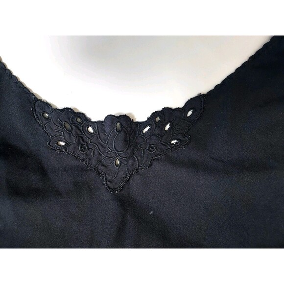 Vintage Ladies Black Vanity Fair Lace Front Night Gown Size 36 32"/42 USA - Picture 3 of 6